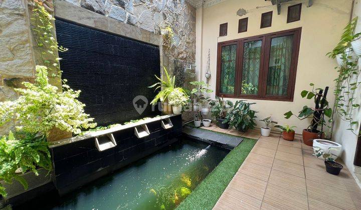 Hunian Bagus Sekali Furnished Villa Permata Hijau 7