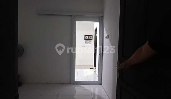 Hunian Semi Furnish Puri Krakatau Hijau Strategis 2