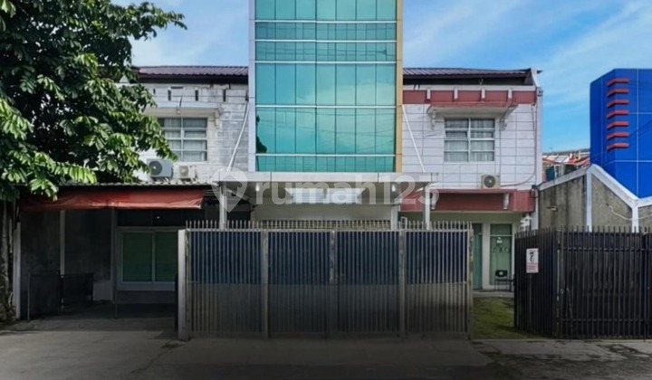Sell 4-Story Mini Building Ready for Use in Tebet, South Jakarta