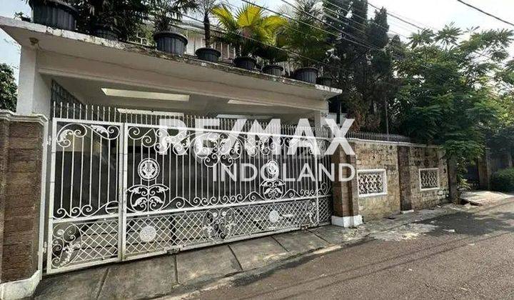 Jual Rumah Cantik 2,5 Lantai Furnished Siap Huni Pejaten Jaksel 2