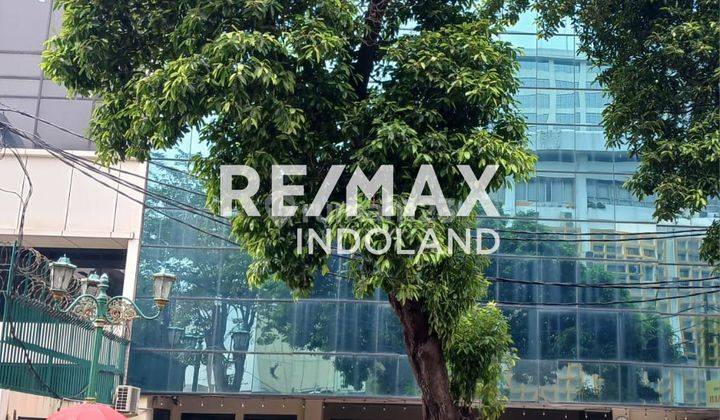 Jual Gedung Strategis 4 Lantai Lokasi Prime Menteng Jakarta Pusat 1