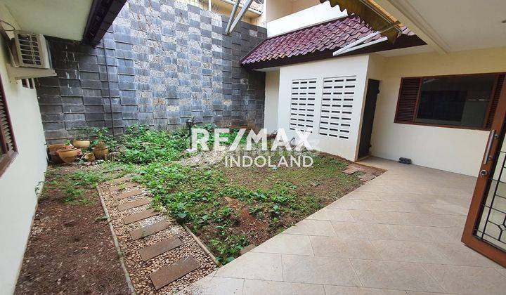 Jual Rumah Bagus 2 Lantai Siap Huni Di Maya Garden Kebayoran Lama Jakarta Selatan 2