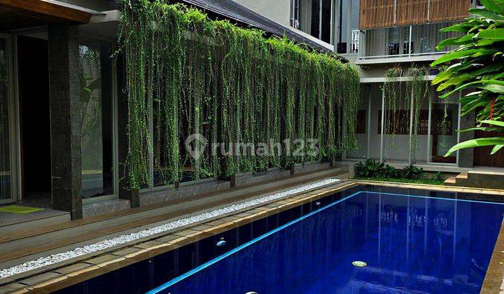 Jual Rumah Mewah Tropical Modern 2 Lantai Furnished Siap Huni Di Veteran Bintaro Jakarta Selatan 2