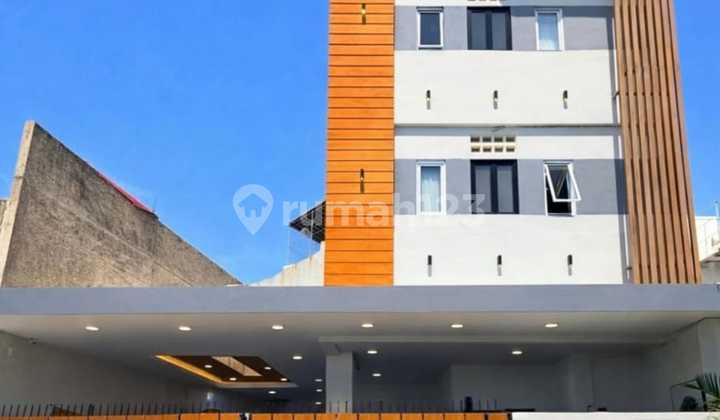 Brand New Strategic Boarding House, 4 Floors, Fully Occupied, Ready for Profit in Tomang, West Jakarta. 1