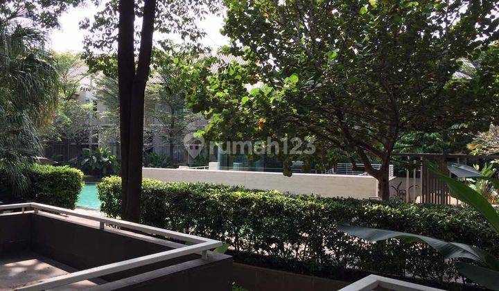 Rumah Cantik di Residences 28, Jalan Panjang, Jakarta Barat. 3 Lantai HGB Furnish Bagus, Harga OK  2