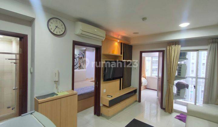 Royal Mediterania Garden 2 Kamar Tidur Furnished Bagus Lantai Rendah View kolam Harga Ok