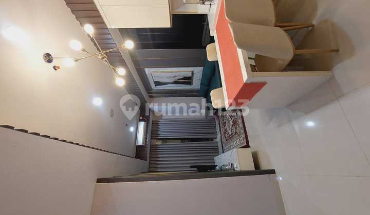 APARTMENT Dibawah Harga Developer. Grand Sungkono Lagoon 2BR