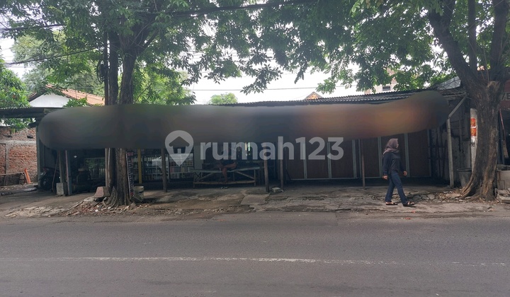 Zero Land on Strategic Main Road Lakarsantri Surabaya Near Industry