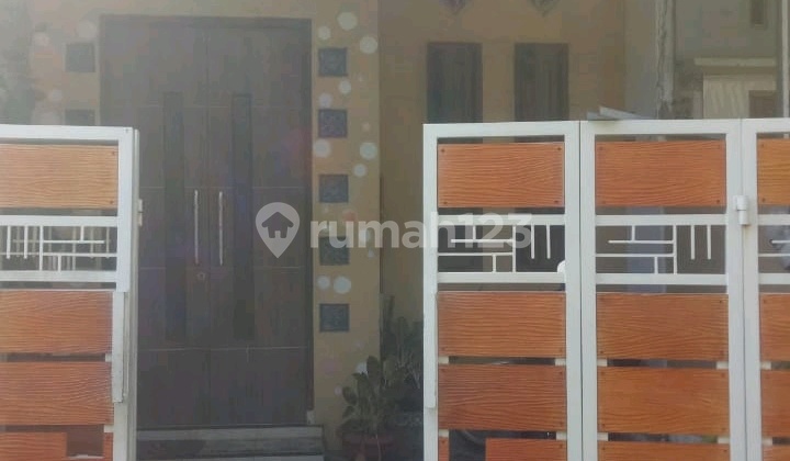 Rumah Kampung 2 Lantai Bumi Sari Praja Tandes Surabaya Siap Huni