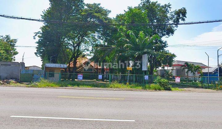 Tempat usaha banyak rejeki untuk berbagai usaha parkiran sangat luas 1