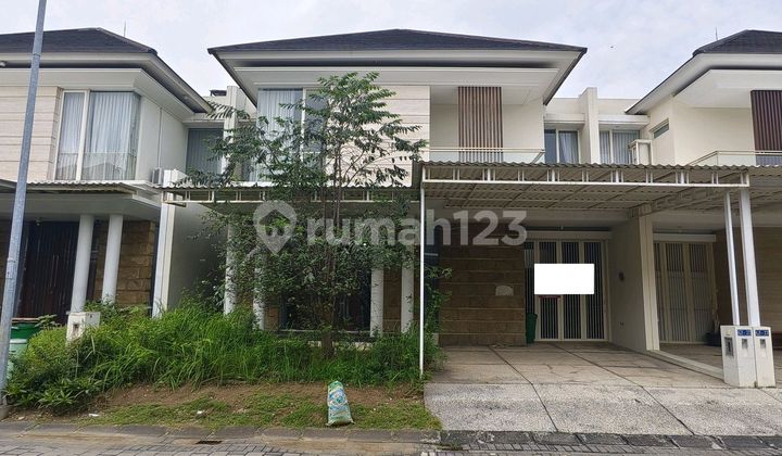 Fully Furnished House Very Affordable Price Mas Hill Tourism Close to Pakuwon Mall Near Citraland Near Pakuwon Indah West Surabaya