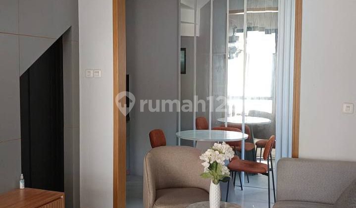 Konsep Aparthouse Pertama di Pondok Labu! dengan Fasilitas Apartemen 3 Lantai Plus Rooftop & Smart Home, Unit Hook dengan Privasi Rumah Tapak di Pusat Jaksel, Selangkah ke Mall & MRT! 2