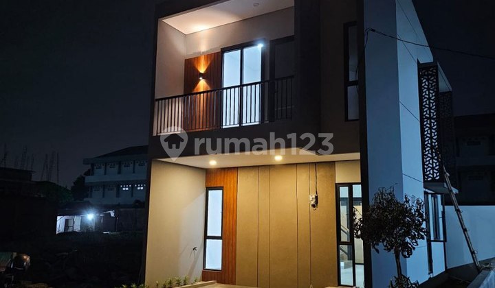 THE BEST RESIDENCE FOR THE ISLAMIC GENERATION! Living in a housing estate close to Al Azhar School, Mosque, and Tahfizh House within the Cluster. Modern Design, one gate system environment, and Strategic Location. 1