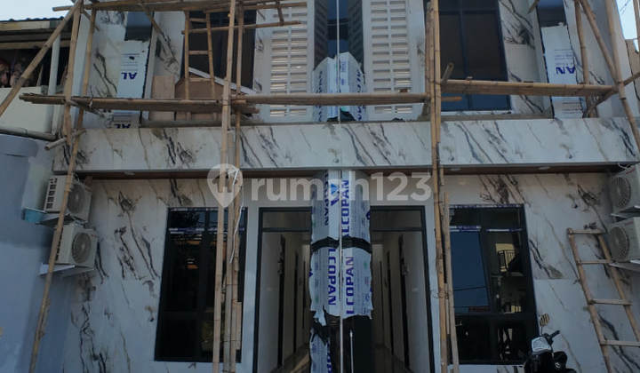 SISA 1 UNIT READY STOCK TERAKHIR ! Beli Sekarang dan Kantongi Potensi ROI Tertinggi. Rukost Premium di Lokasi Emas RIng 1 IPB Dramaga Bogor, Semua Diurus Manajemen Profesional. Anda Tinggal Terima Bersih!