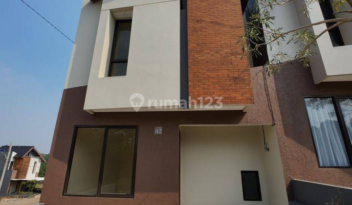 Townhouse 2 Lantai di Sukahati Cibinong, Dekat Dengan Stasiun Bojonggede Dan Tol Cibinong 1