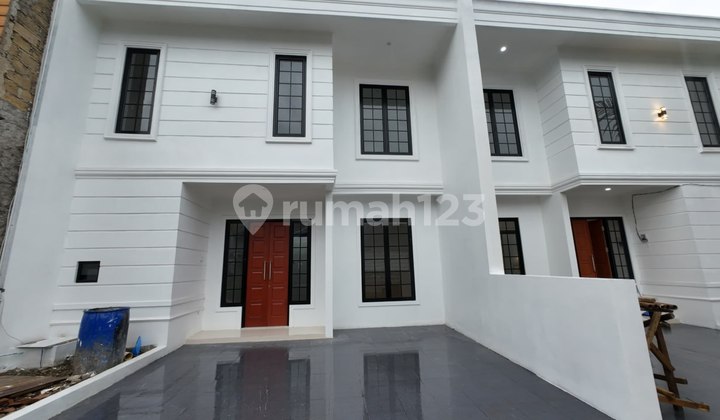 rumah 2 lantai dikota bogor yasmin selangkah ke transmart yasmin dan tol borr 1