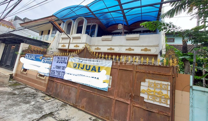 Jual Murah Rumah Lama Furnished, Masih Terawat