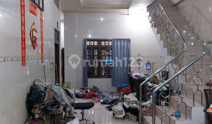 4.5-Story House Suitable for Convection in Jemb. Besi 2