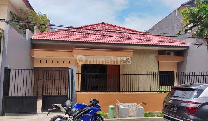 Jual Rumah Baru 1 Lantai Renovasi Manyar Tomptika Surabaya Timur .  1