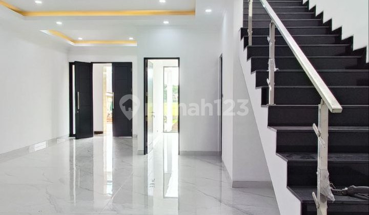 Jual Rumah Baru Modern Grand Island Pakuwon City Surabaya Timur 6