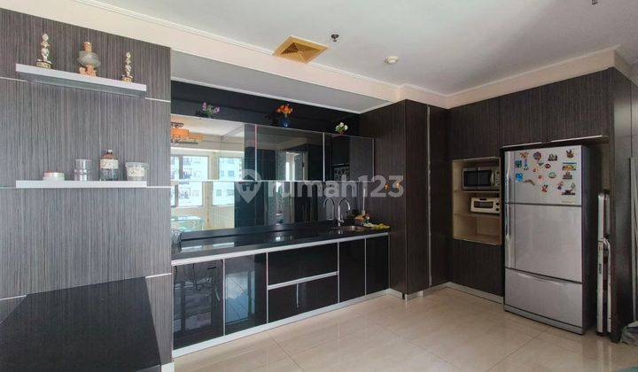 Dijual Apartemen Pakuwon Indah Water Place Penthouse Full Furnish Bagus 2 Bedroom Surabaya Barat . 2