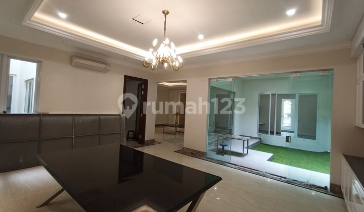 Rumah graha family dekat club house & lapangan golf surabaya Rumah graha family dekat club house & lapangan golf surabaya