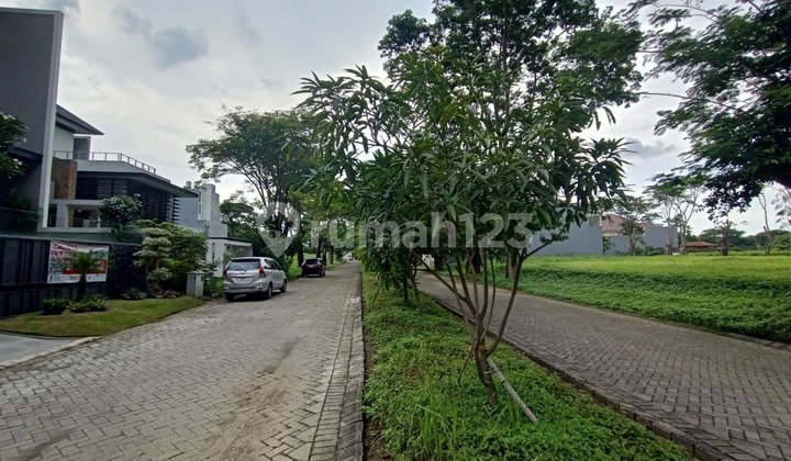 Rumah mewah baru bukit golf international dilingkungan golf dan dekat dengan palimanan club house dan radial road surabaya barat . 2