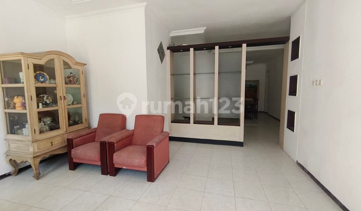 For rent Darmahusada Mas house, East Surabaya.