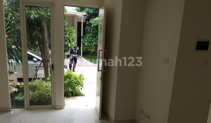 New Grand Island House Pakuwon City 1 Billion East Surabaya 2