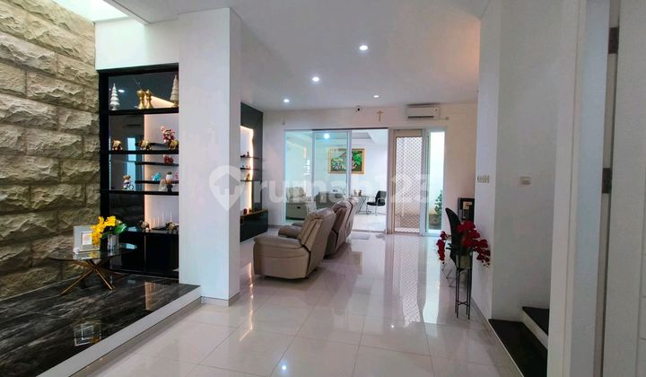 Rumah Bagus Siap Huni Citraland Surabaya Barat