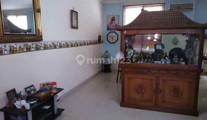 Dijual Disewakan Rumah Pik Cluster Venice 5 Kamar Tidur Furnish 2