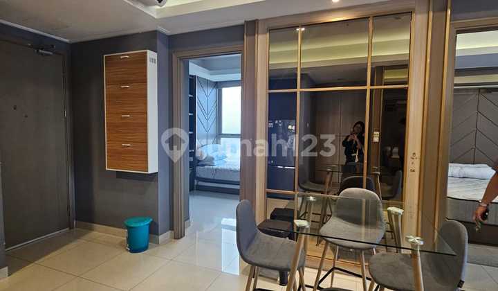Dijual Apartment goldcoast 3br Penthouse tower Honolulu Uk 81m2