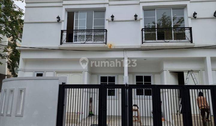 Dijual Rumah MUARA KARANG 4 Pluit karang jelita Depan Taman Uk 4,5x15 3½ lantai 1