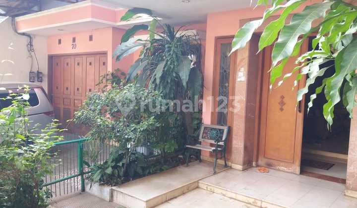 Rumah di Cipinang Elok Jakarta Timur Luas tanah  (14 x 36) 3 Lantai SHM 2