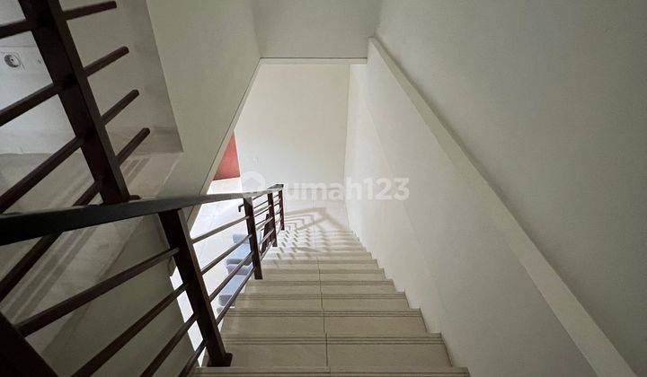 Disewa Puri Mansion Townhouse Luas tanah 142m2 3 lantai full bangunan 1