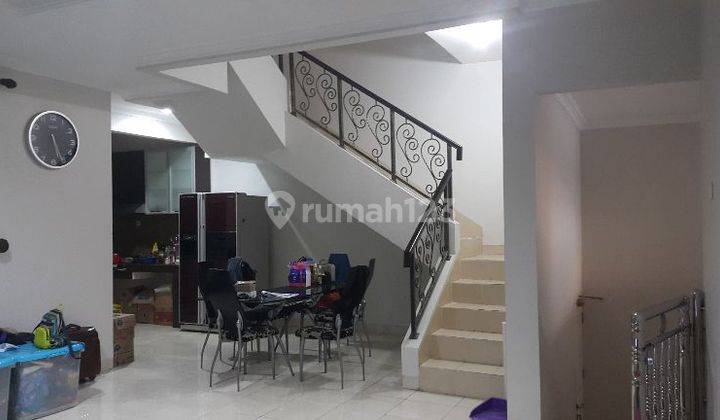 Dijual Rumah Bagus 3 Lantai Di Gading Grande Residence, Kelapa Gading 2