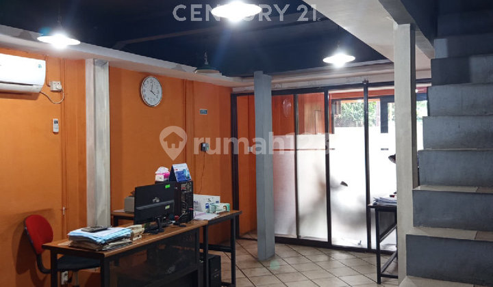 For Sale, Ready-to-Occupy Shop House in Business Zone, Pulogadung Area, East Jakarta. 2