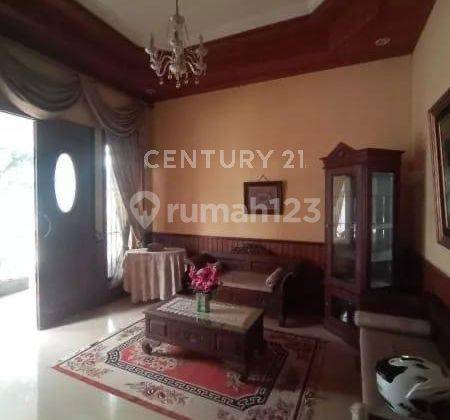 Di Jual Rumah Besar Dan Bagus Di Perumahan Billy Moond  Jaktim.  2