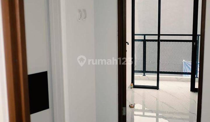 Dijual Rumah 2 Lantai Masih Baru Bagus Siap Huni Di Jatisampurna Bekasi 2