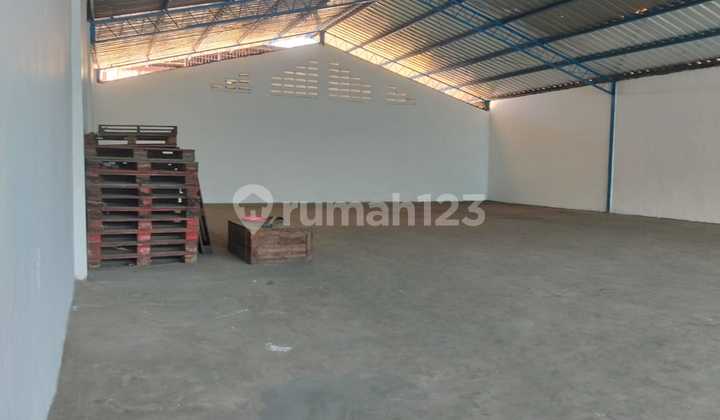 Dijual Gudang Siap Pakai 2 Lantai Dlm Kawasan Miami Dadap - Tangerang