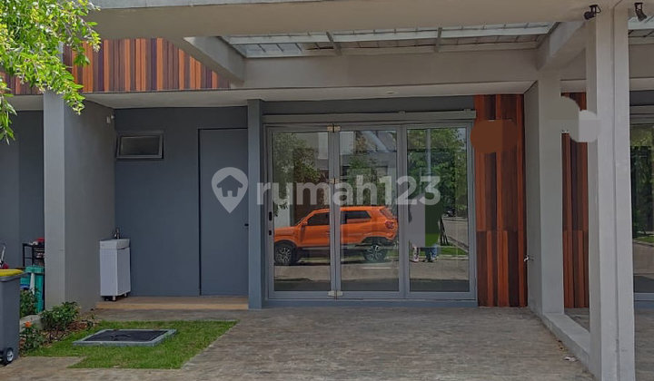 Rumah 2Lt Japandi Asera Nishi Hadap Timur. Harapan Indah Bekasi