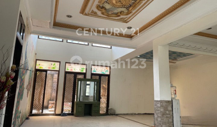 Hunian Sultan di Harapan Indah Regency - Bekasi 2