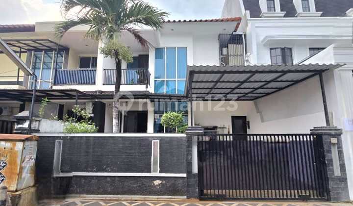 Dijual Rumah Bagus Dan Rapi 2.5 Lantai Di Taman Modern Cakung - Jakarta Timur