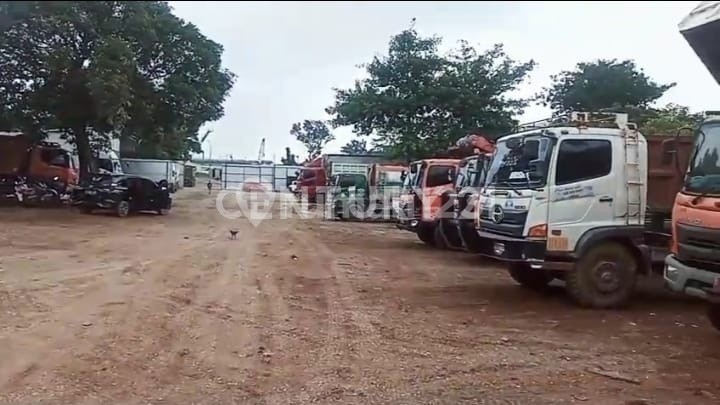 FOR SALE Tanah Darat Di Pinggir Jalan Raya Ramai Dekat Toll JORR FOR SALE Tanah Darat Di Pinggir Jalan Raya Ramai Dekat Toll JORR