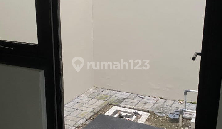 Rumah Brand New Premium Hoek Di Summarecon Crown Gading Regia 2