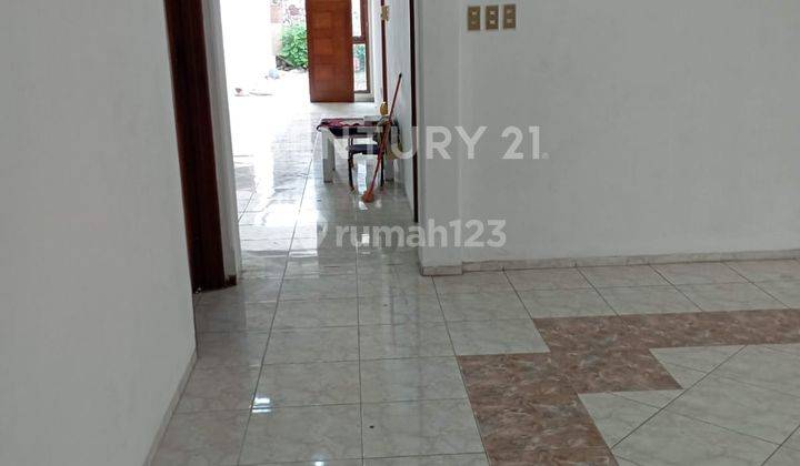 Dijual Rumah Cantik Strategis  Di Cempaka Putih, Jakarta Pusat 2