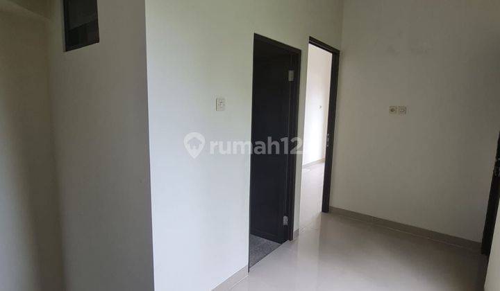 Rumah 2 Lantai Murah Plus Rooftop 5