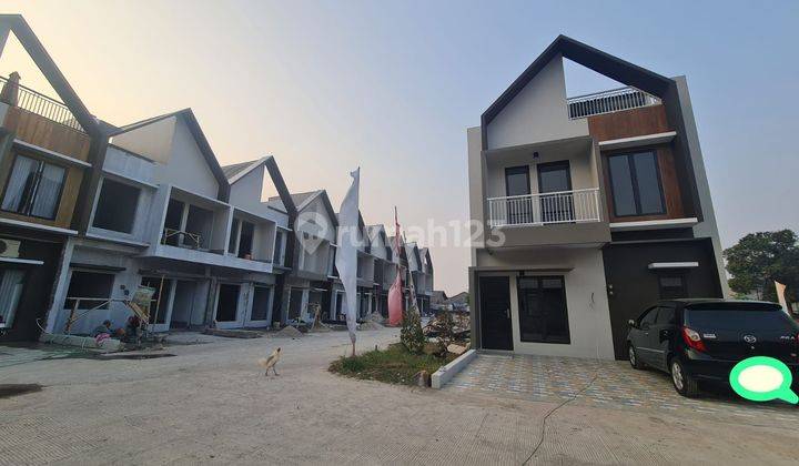 Rumah 2 Lantai Murah Plus Rooftop 23