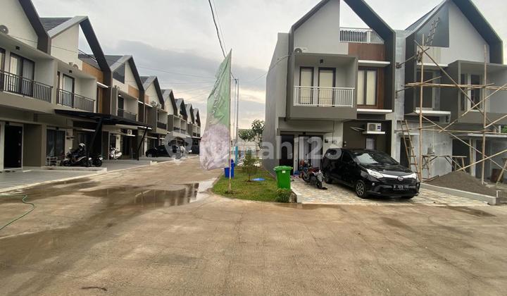 Two-Story House Only 800 Million - Get 5 More Units Quickly 2