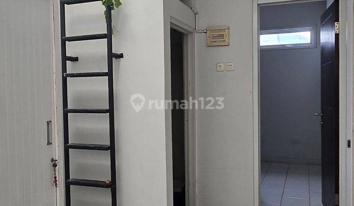 Rumah 2 Lantai Full Furnish Tanah Luas  5